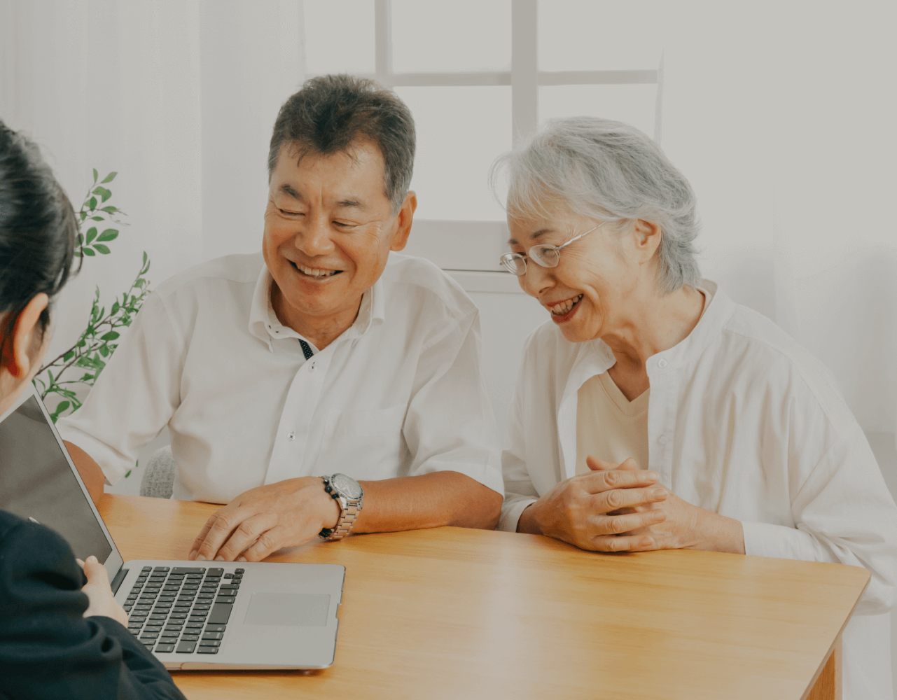 株式会社ONEFORWARD